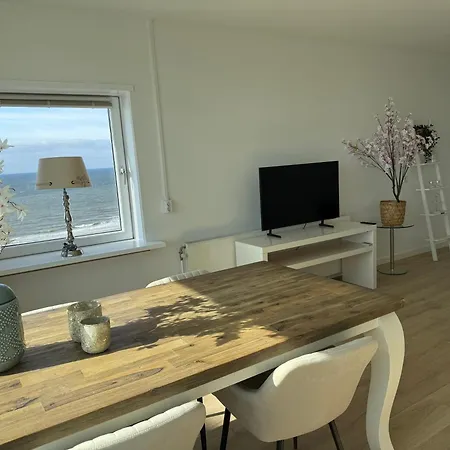 Sunset Apartment